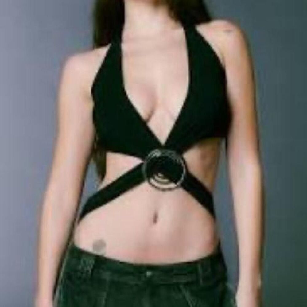 NWT I.AM.GIA BIANCA Bratz halter top adjust straps & engrave ring detail Sz L
